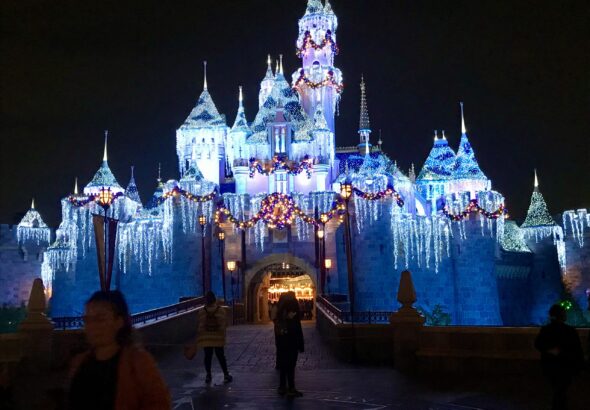 Disneyland Cinderellas Castle At Night
